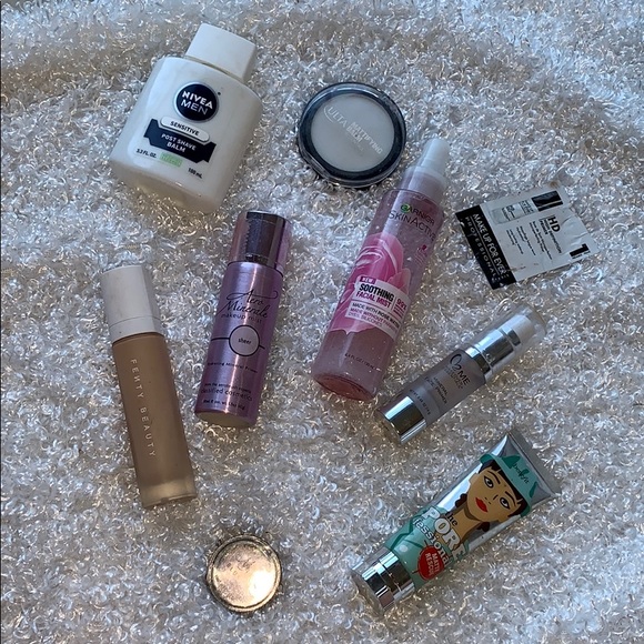 Benefit Other - 9 piece makeup bundle